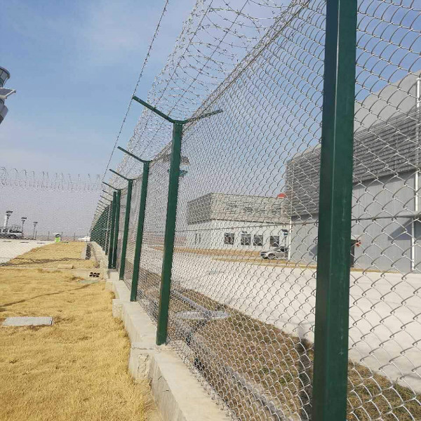 13333081799 (8) 13333081799 (8)